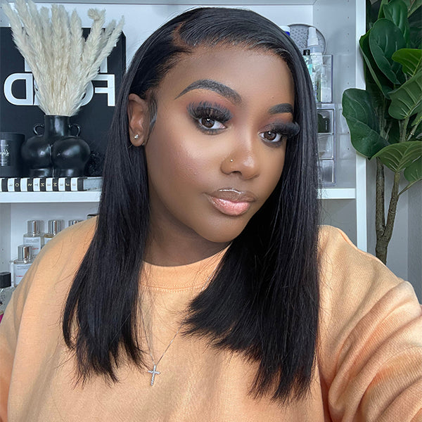 Undetectable Invisible Lace Middle Part 13x4 Frontal Lace Straight Bob Wig